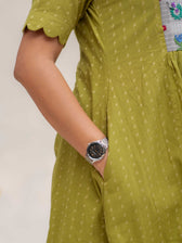 Jhora Pata (Kurta Set)