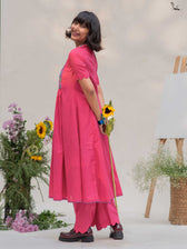Neer Nodi (Kurta Set)