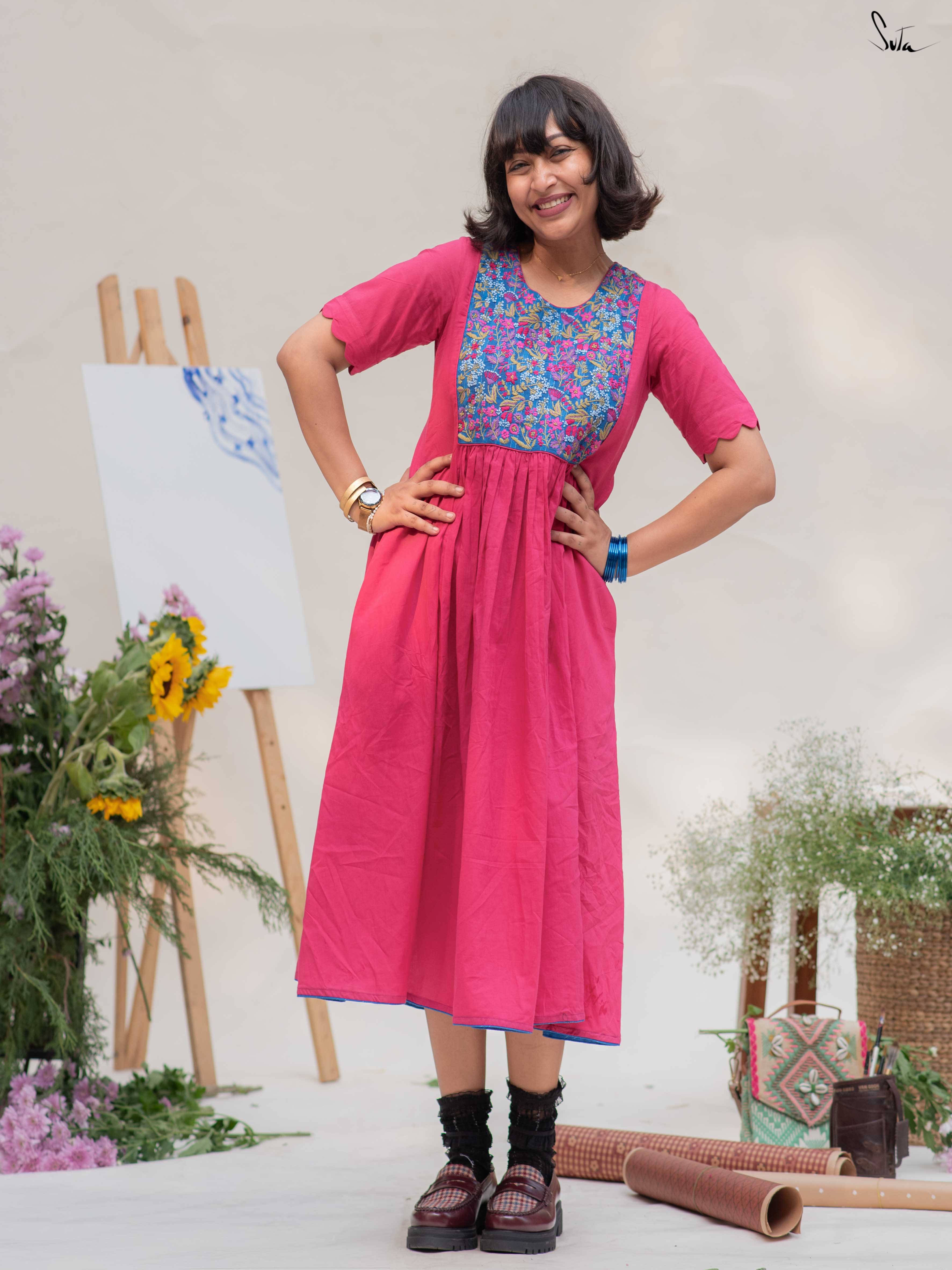 Neer Nodi (Dress)