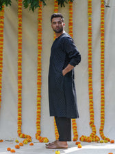 Kohl Bhari Raat (Kurta)