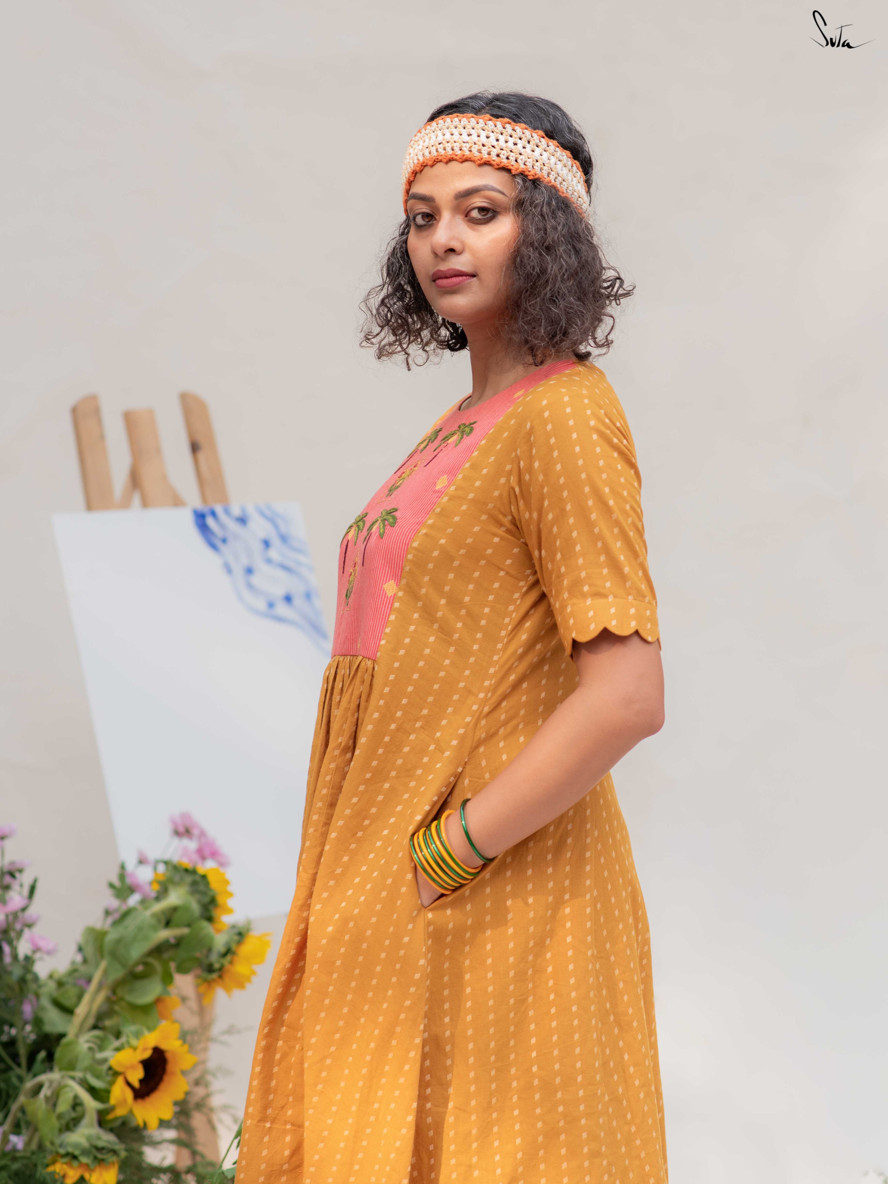 Ushno Pata (Dress)