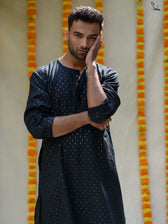 Kohl Bhari Raat (Kurta)