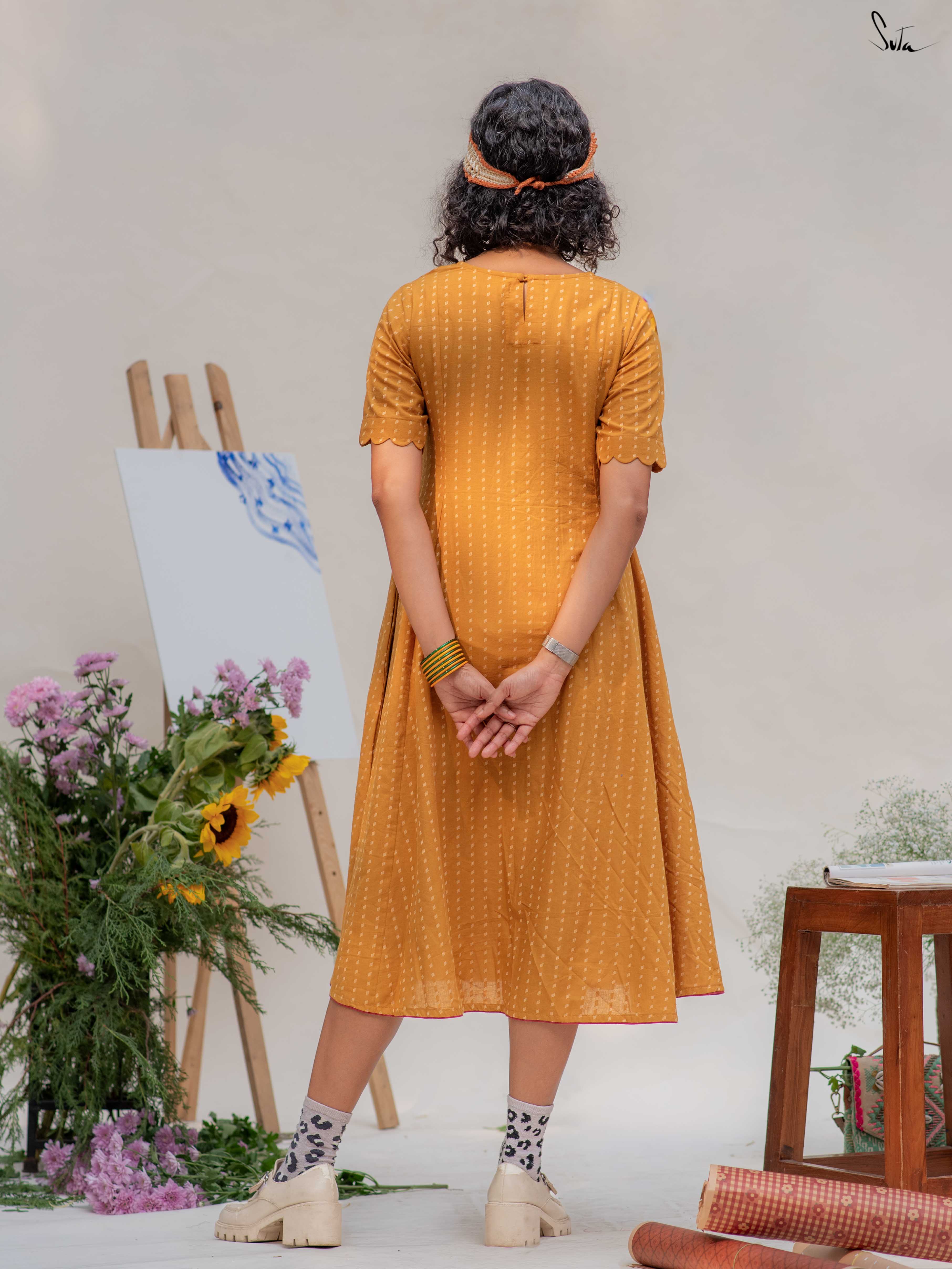 Ushno Pata (Dress)