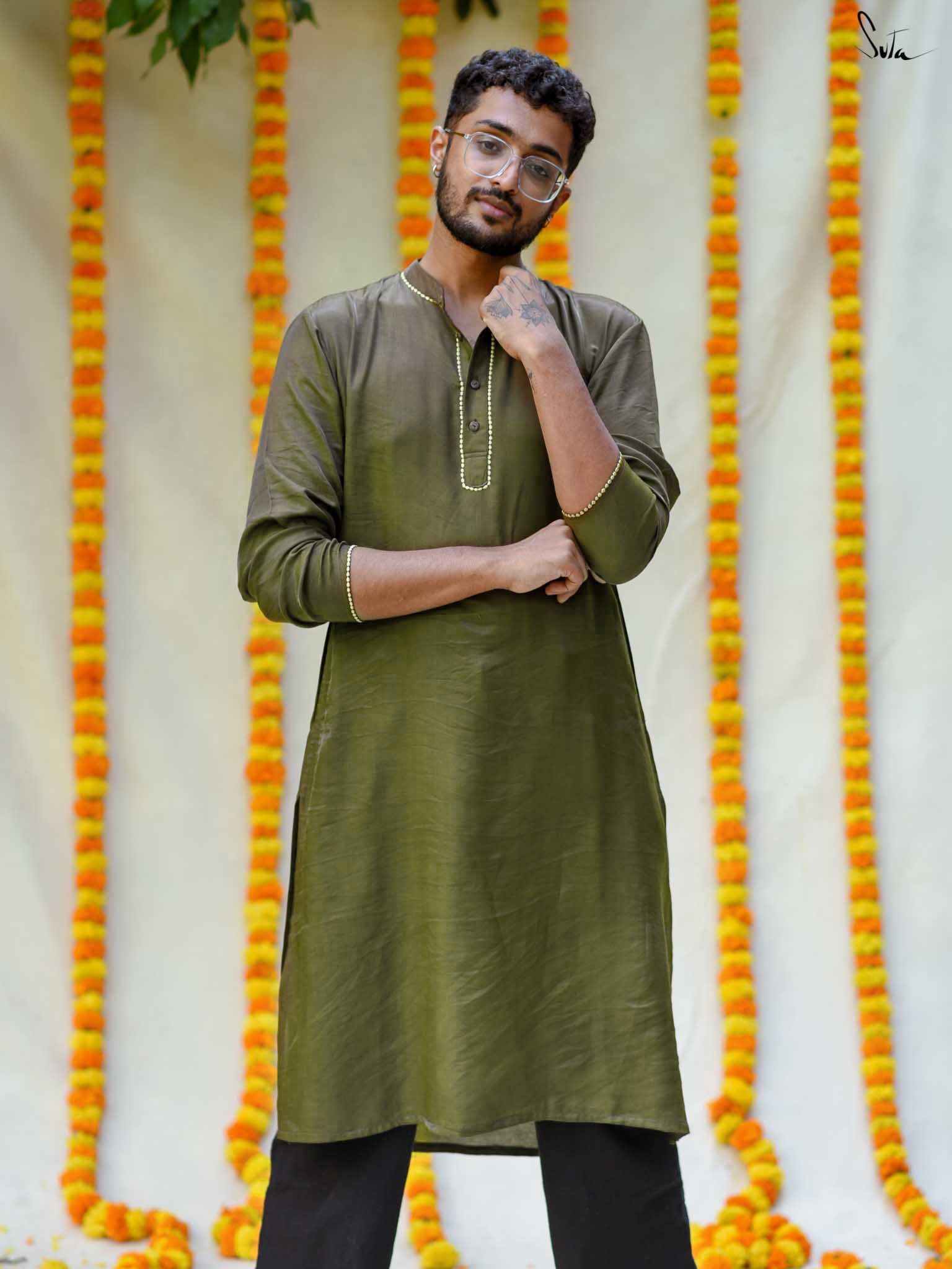Henna Sa Gehra (Kurta)