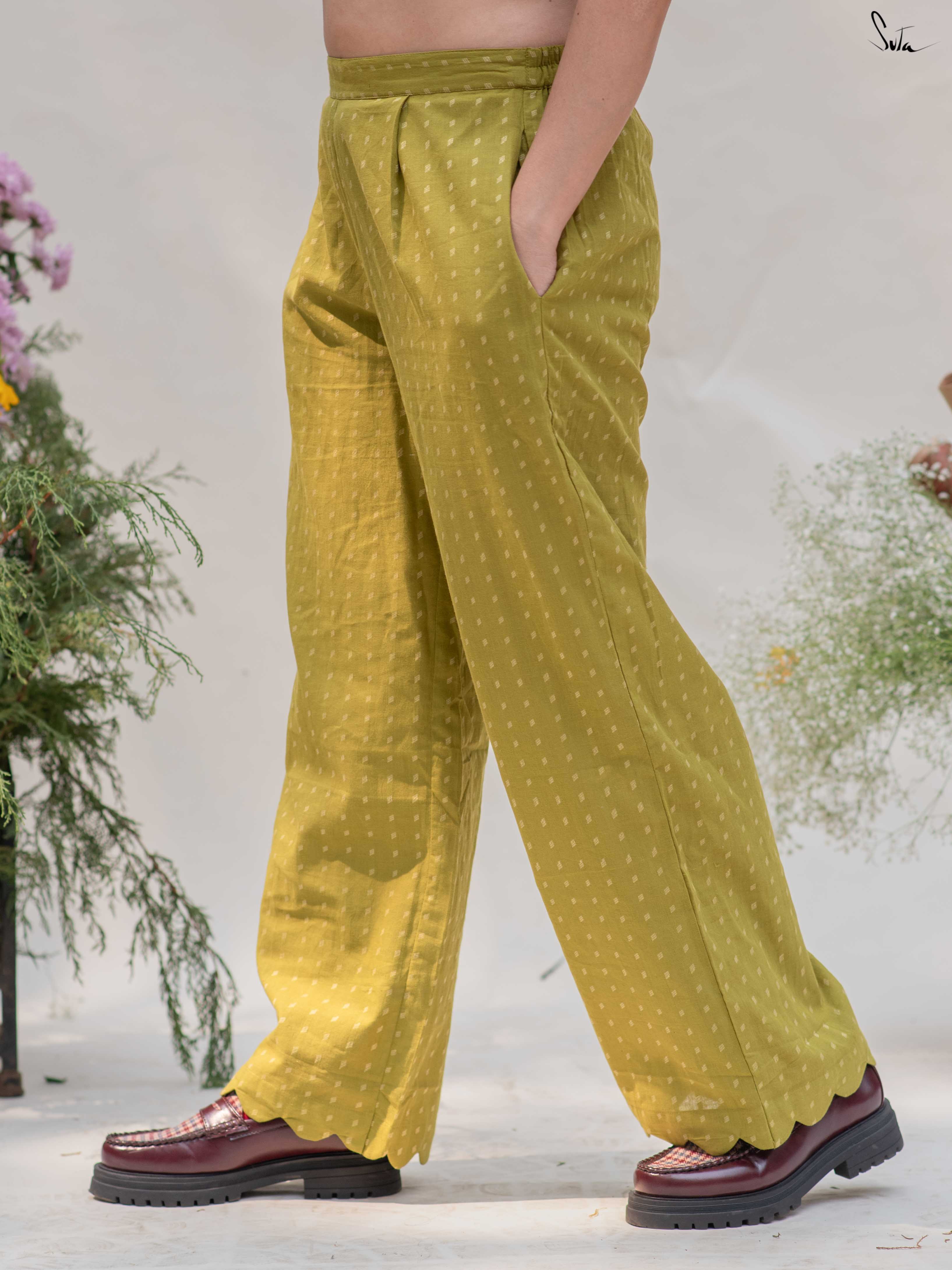 Jhora Pata (Kurta Set)