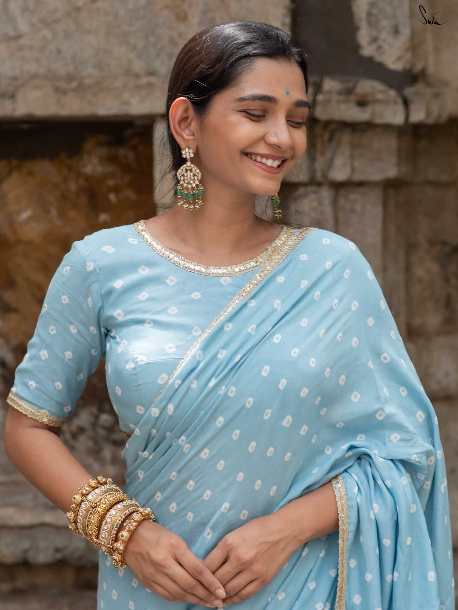 Neela Sa Bandhej