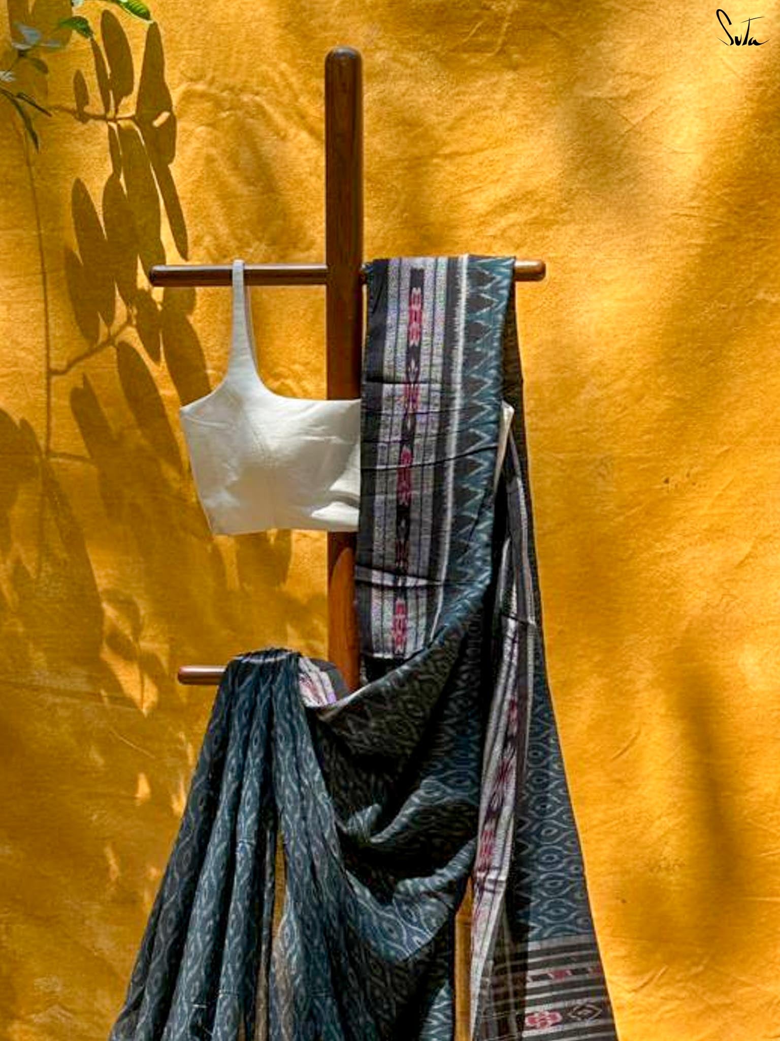 Desi Ikat
