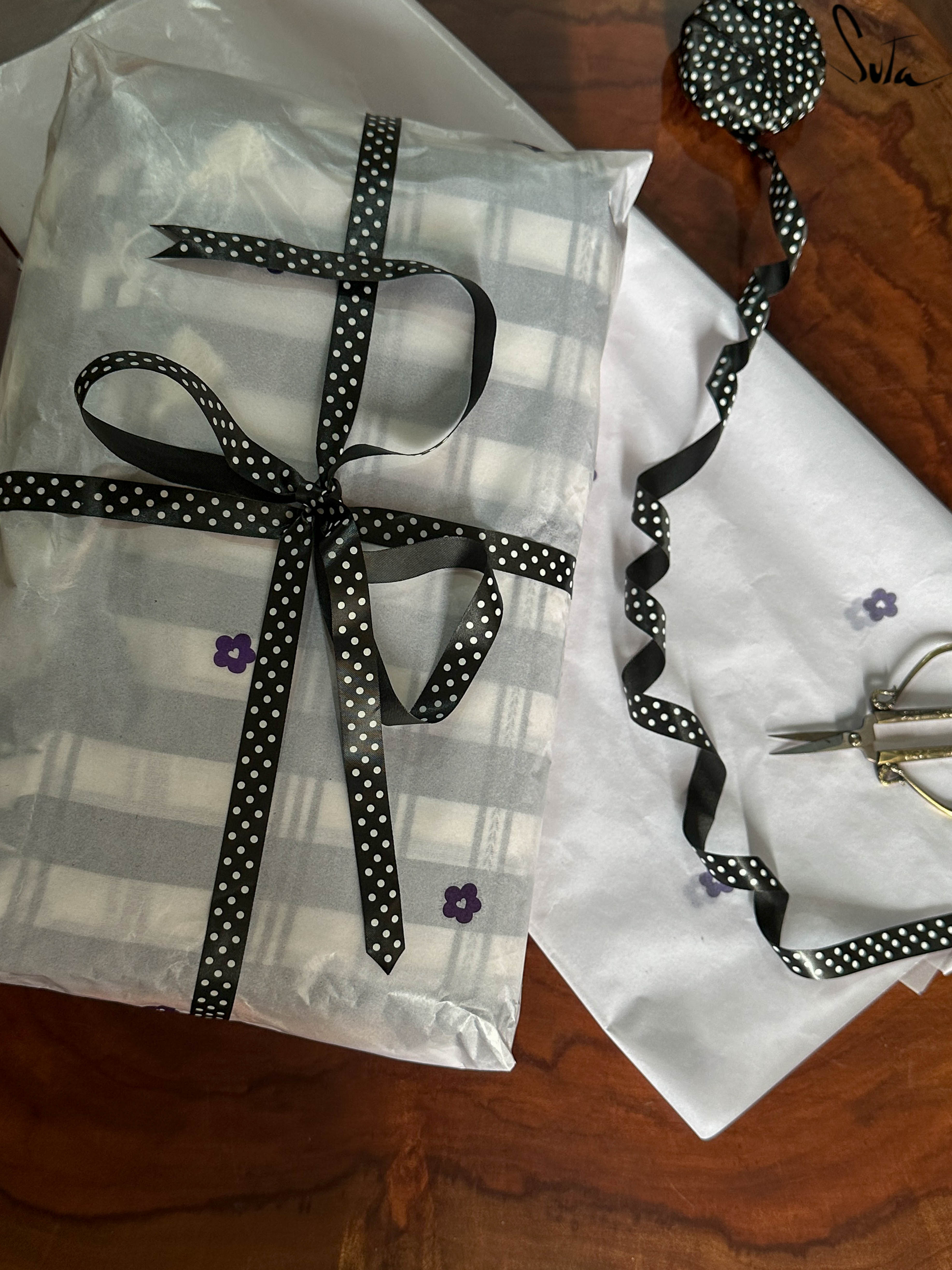 20+ Clever, Stunning, and Simple Gift-Wrapping Ideas - Holidappy
