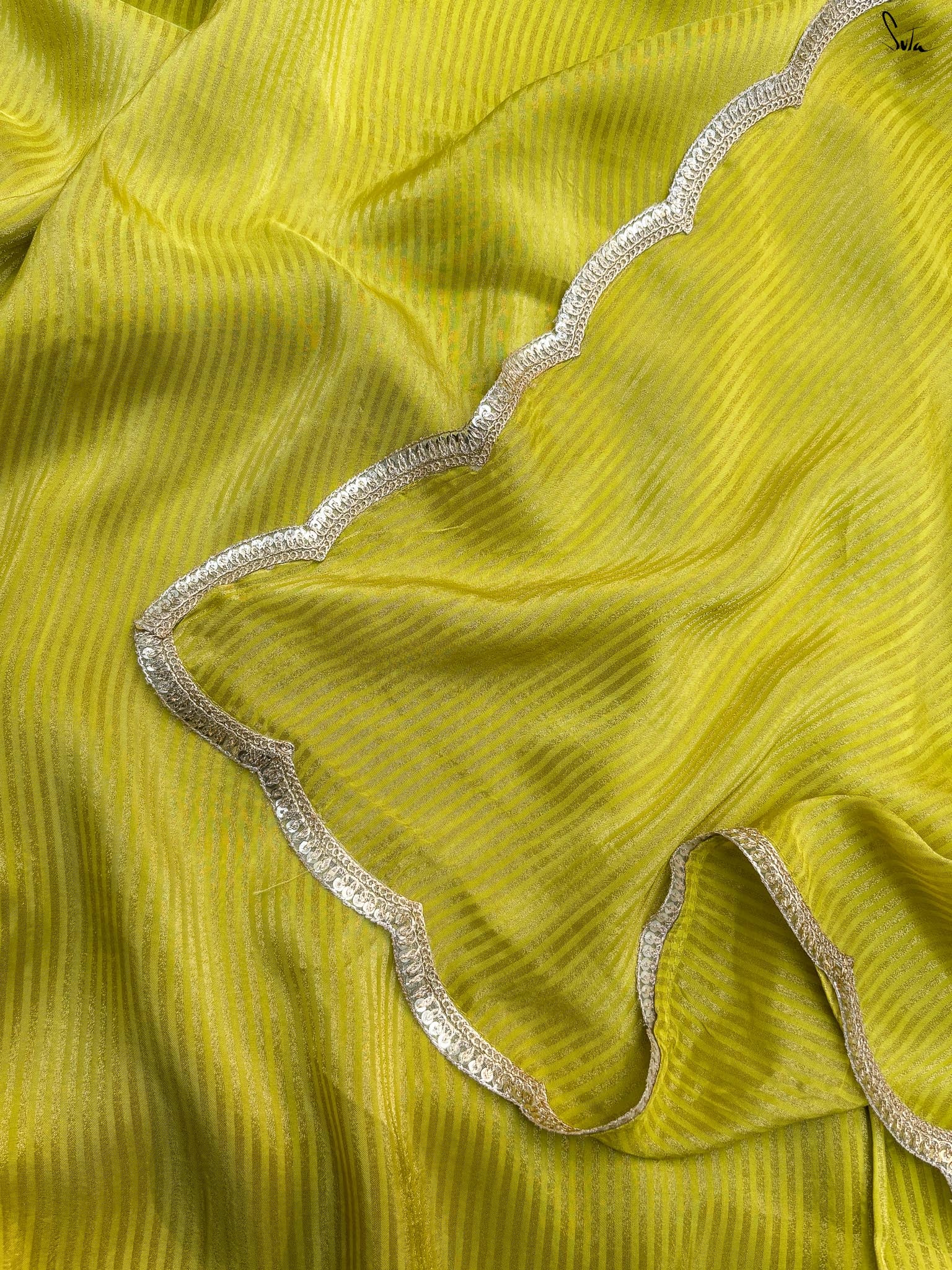 Fine Line Rekha