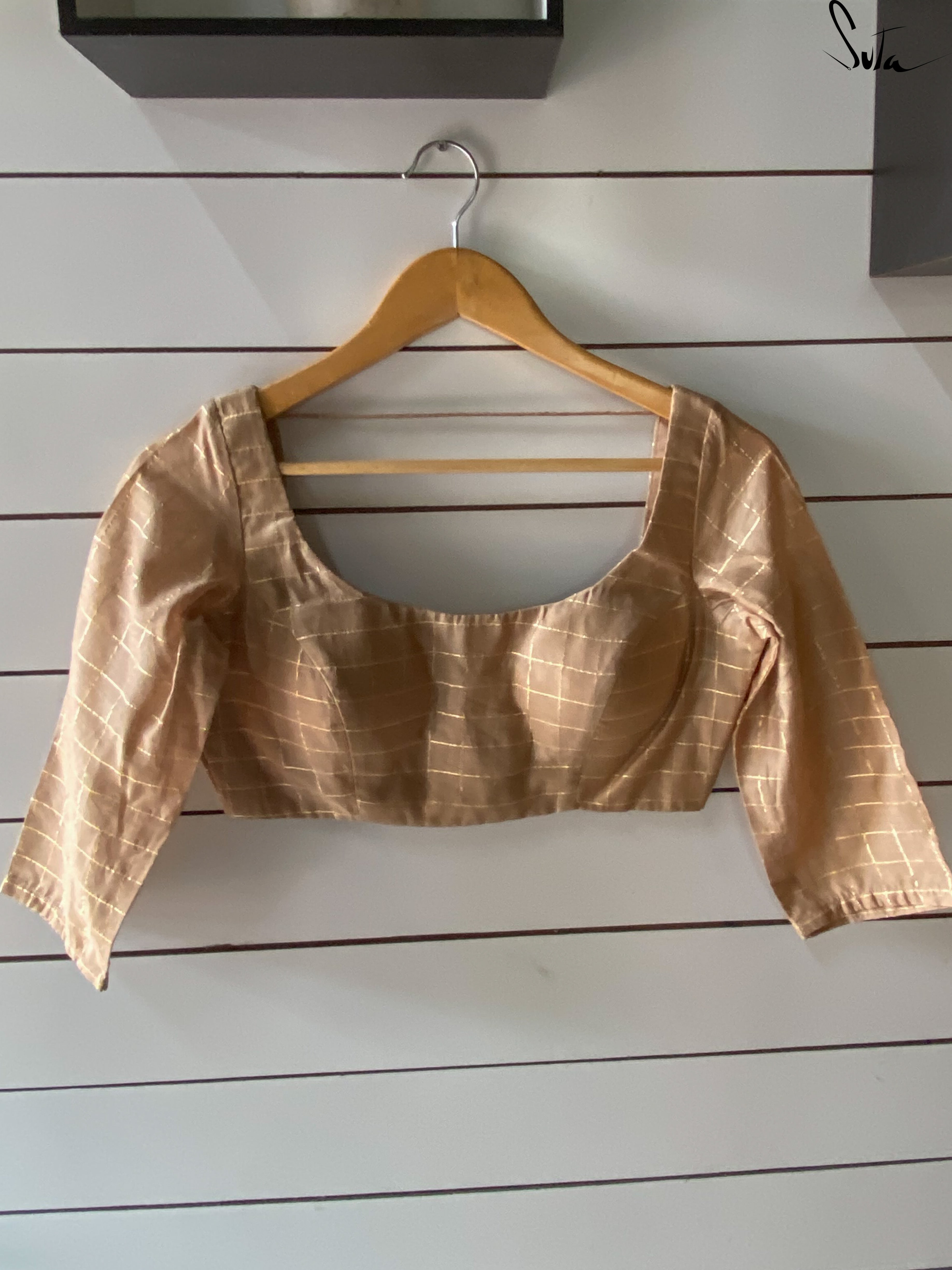 Gold Goyna