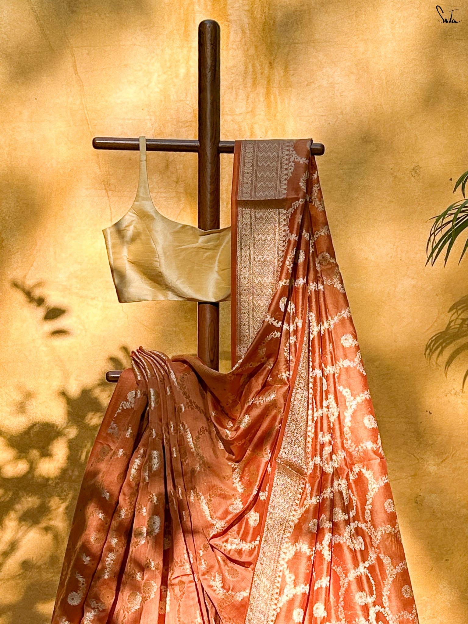 Gerua Shringar