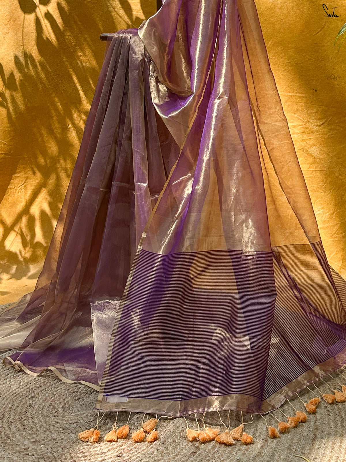 Gold Jamuni