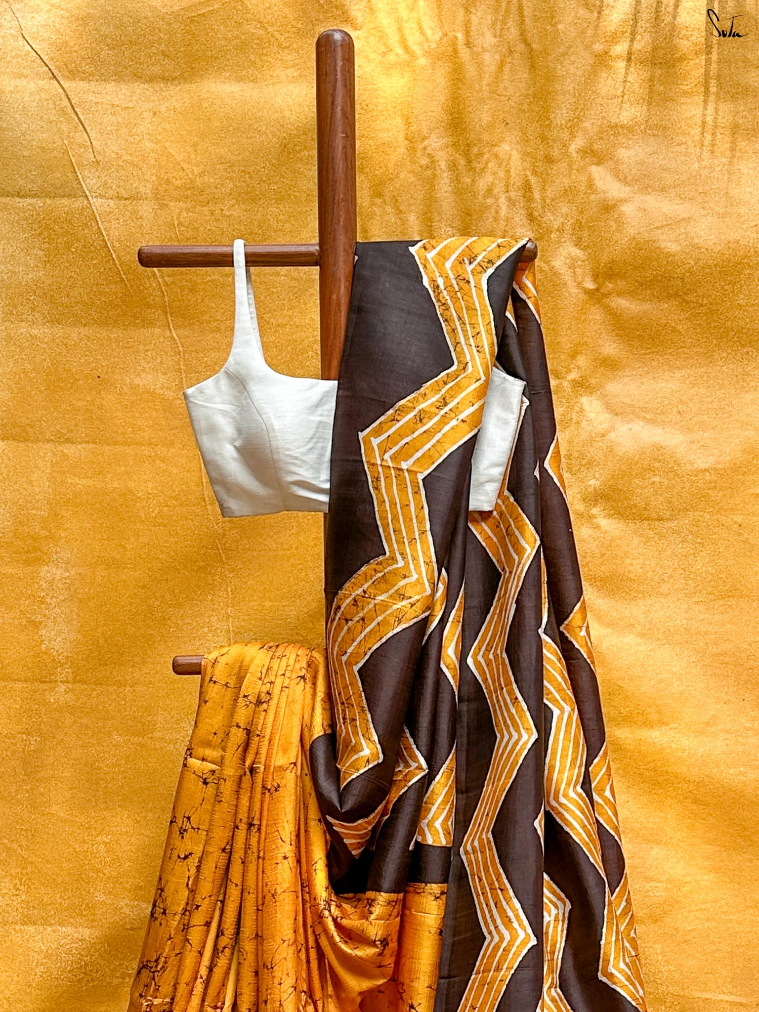 Golpo Batik (Hand Painted Batik Silk Saree)