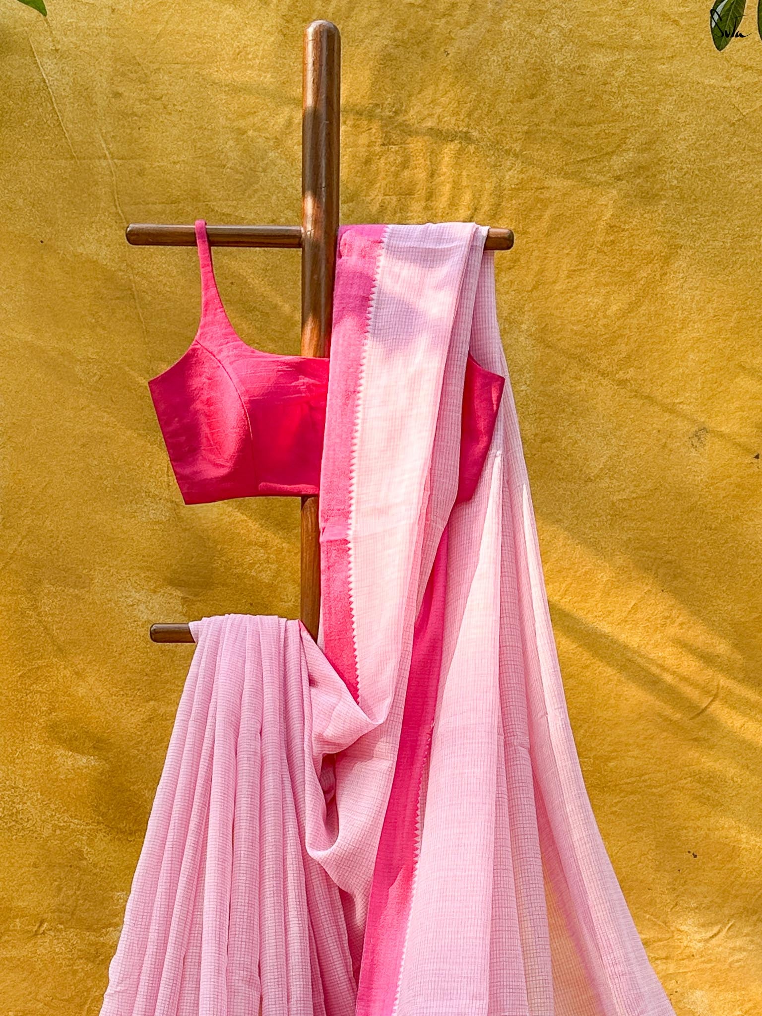 Gulabi Duo