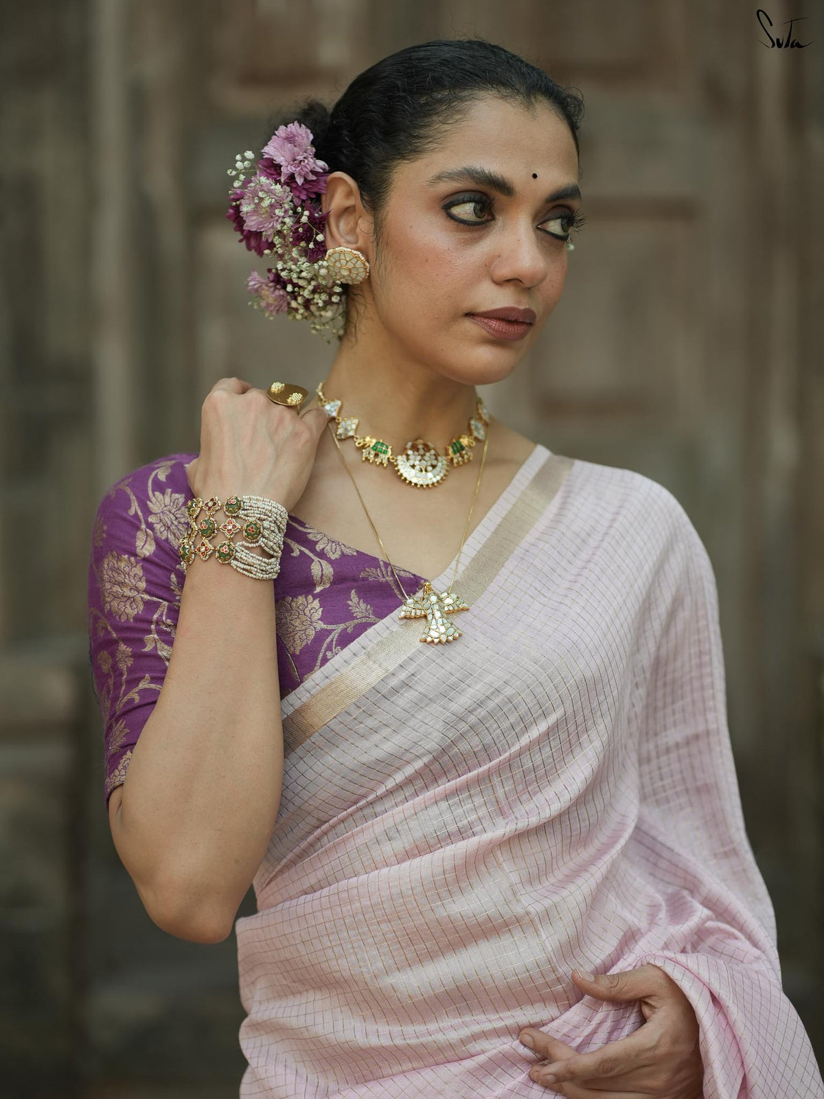 Gulabi Moumita