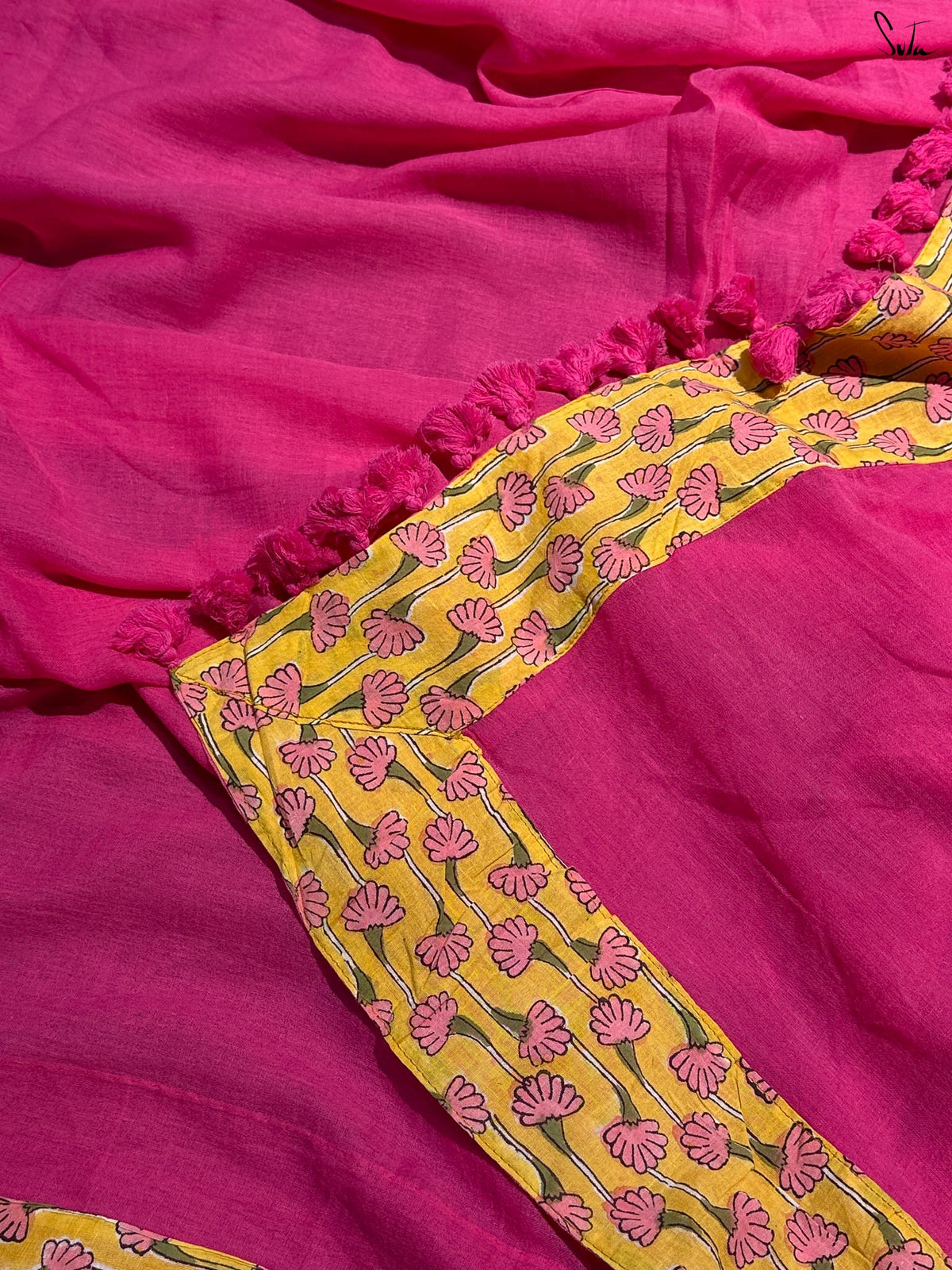 Gulabi Phoolwari