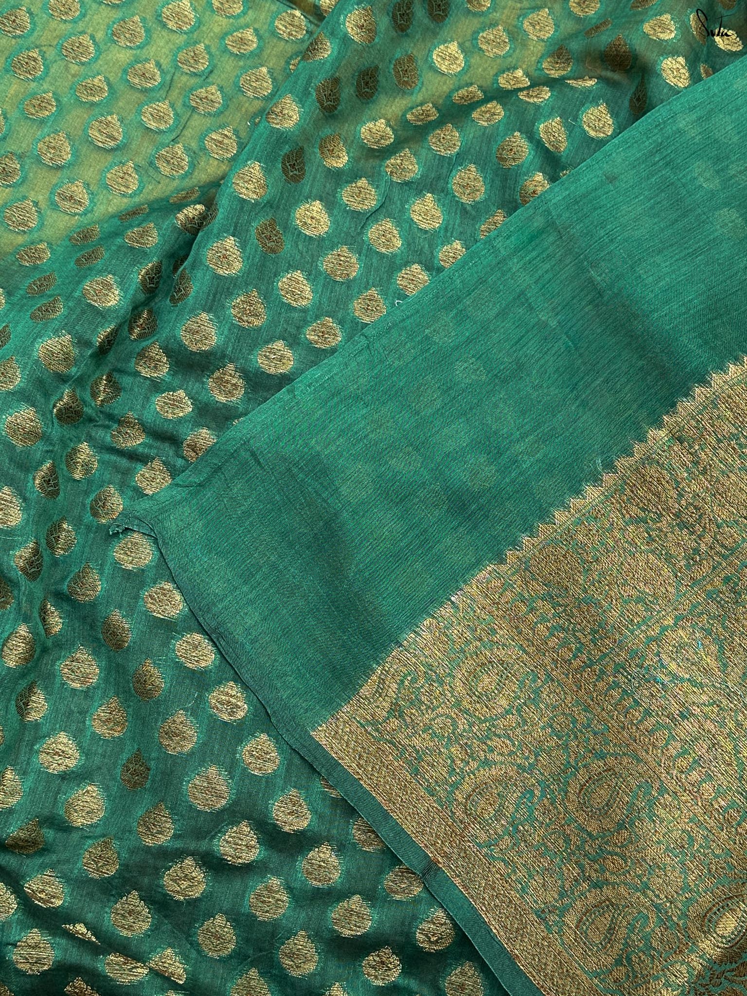 Hari Bhari Parchaai
