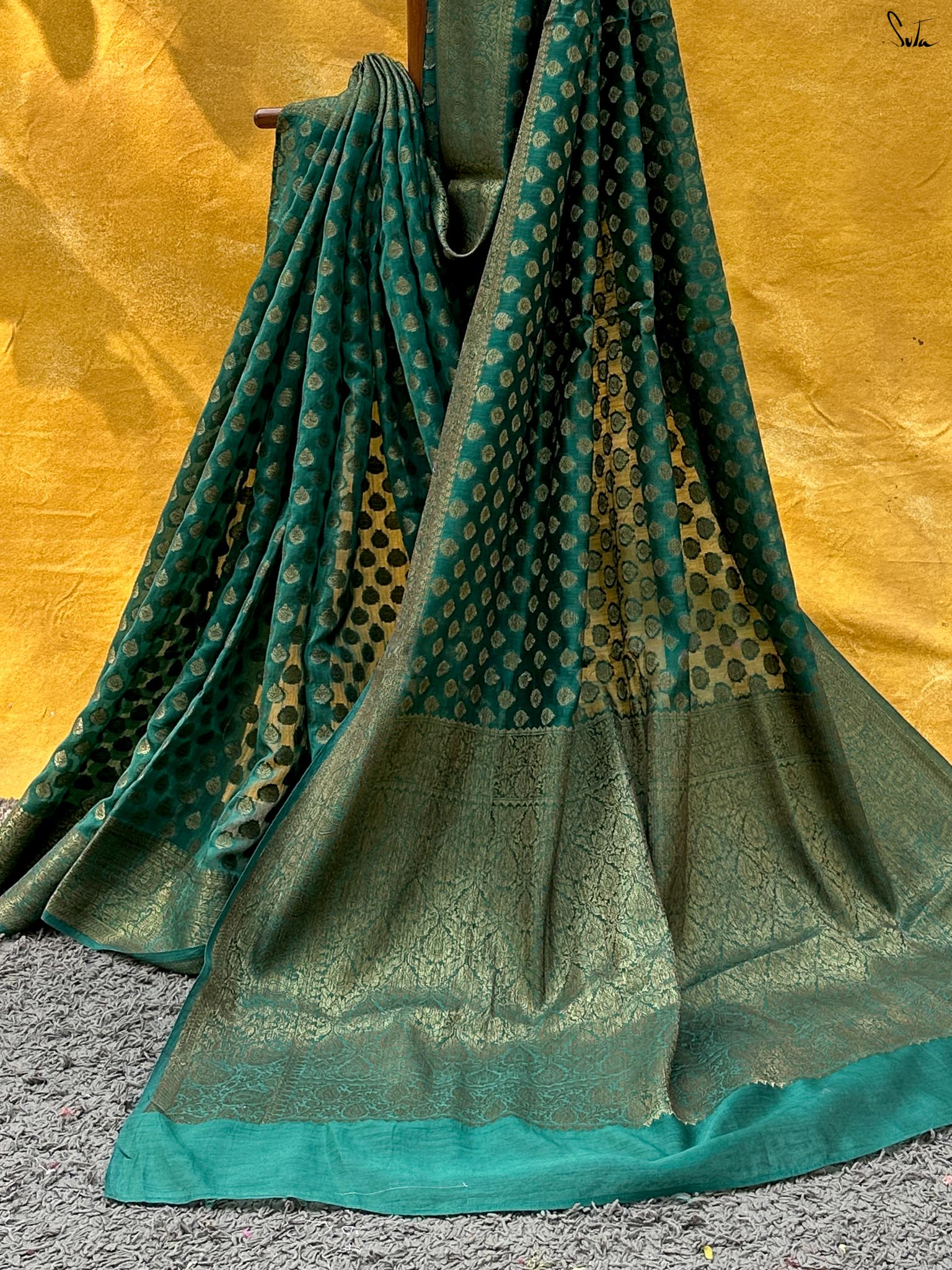 Hari Bhari Parchaai