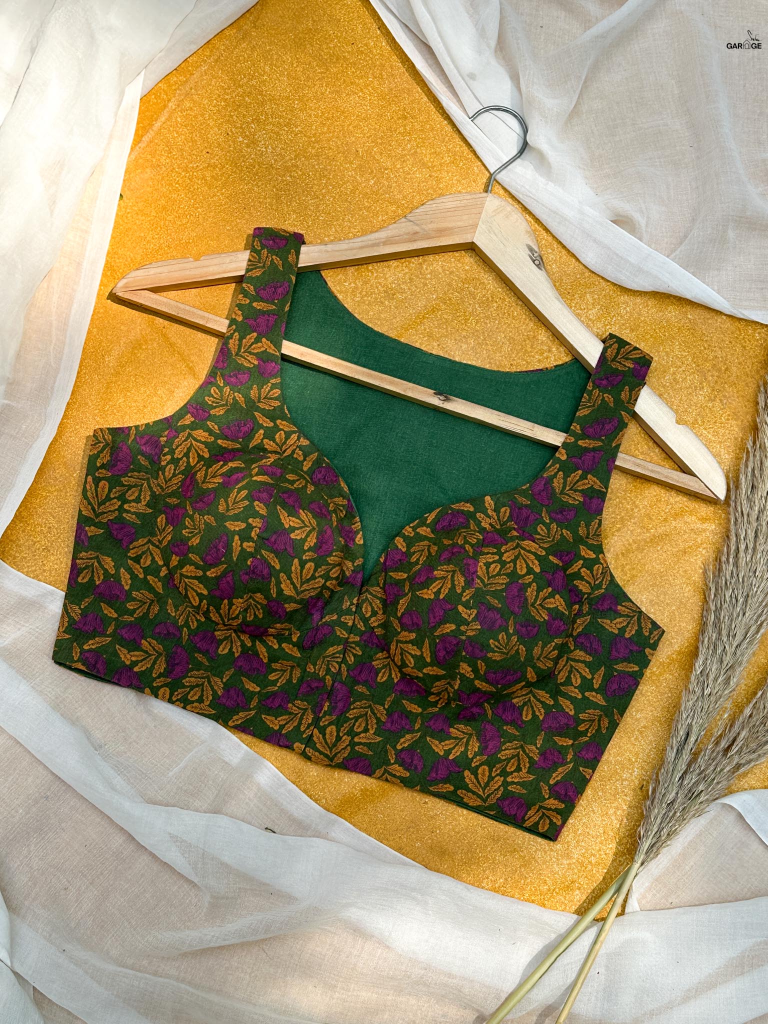 Where Gold Meets Night