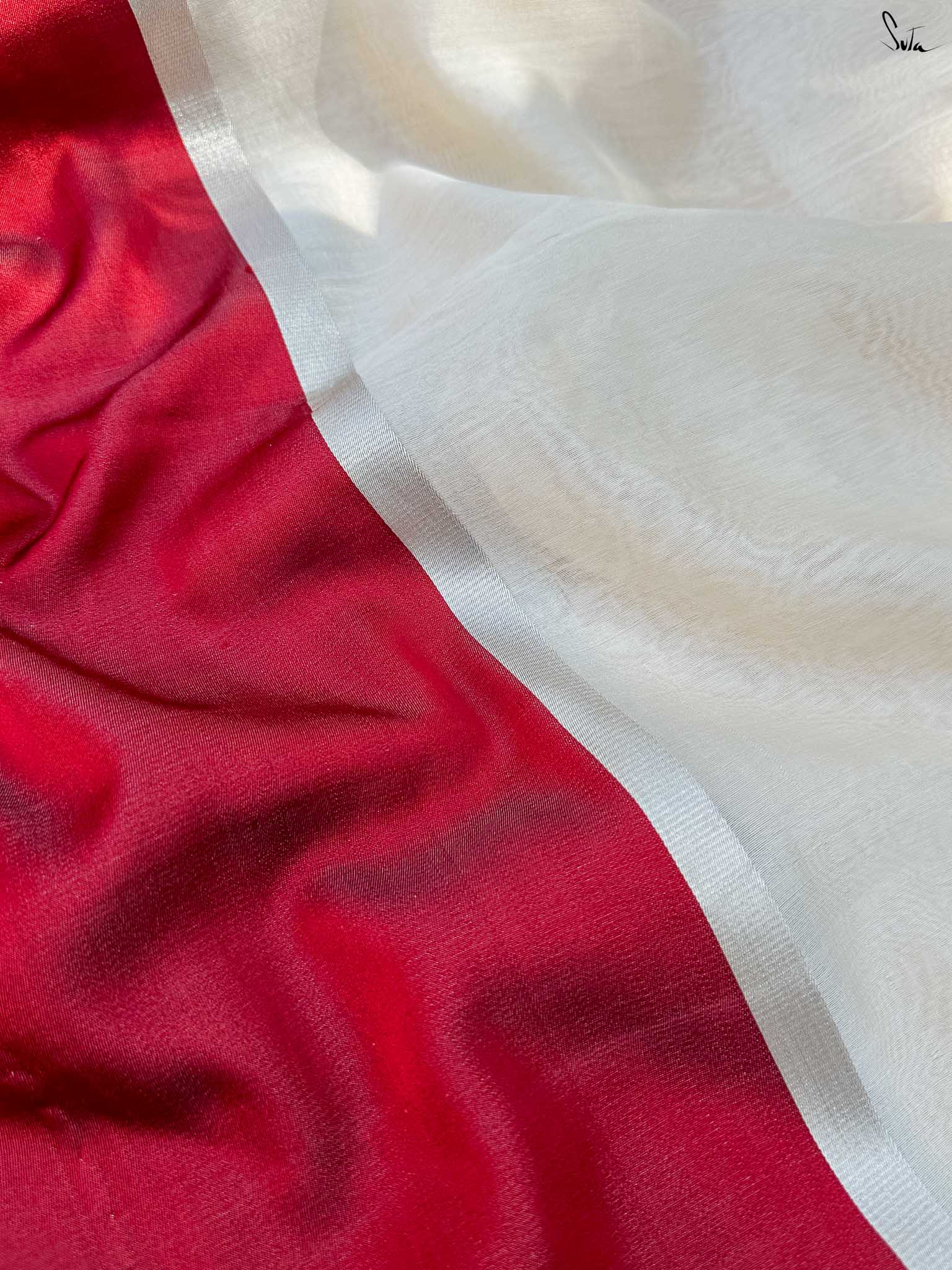 Seeking Saraswati White Mashru Border Saree