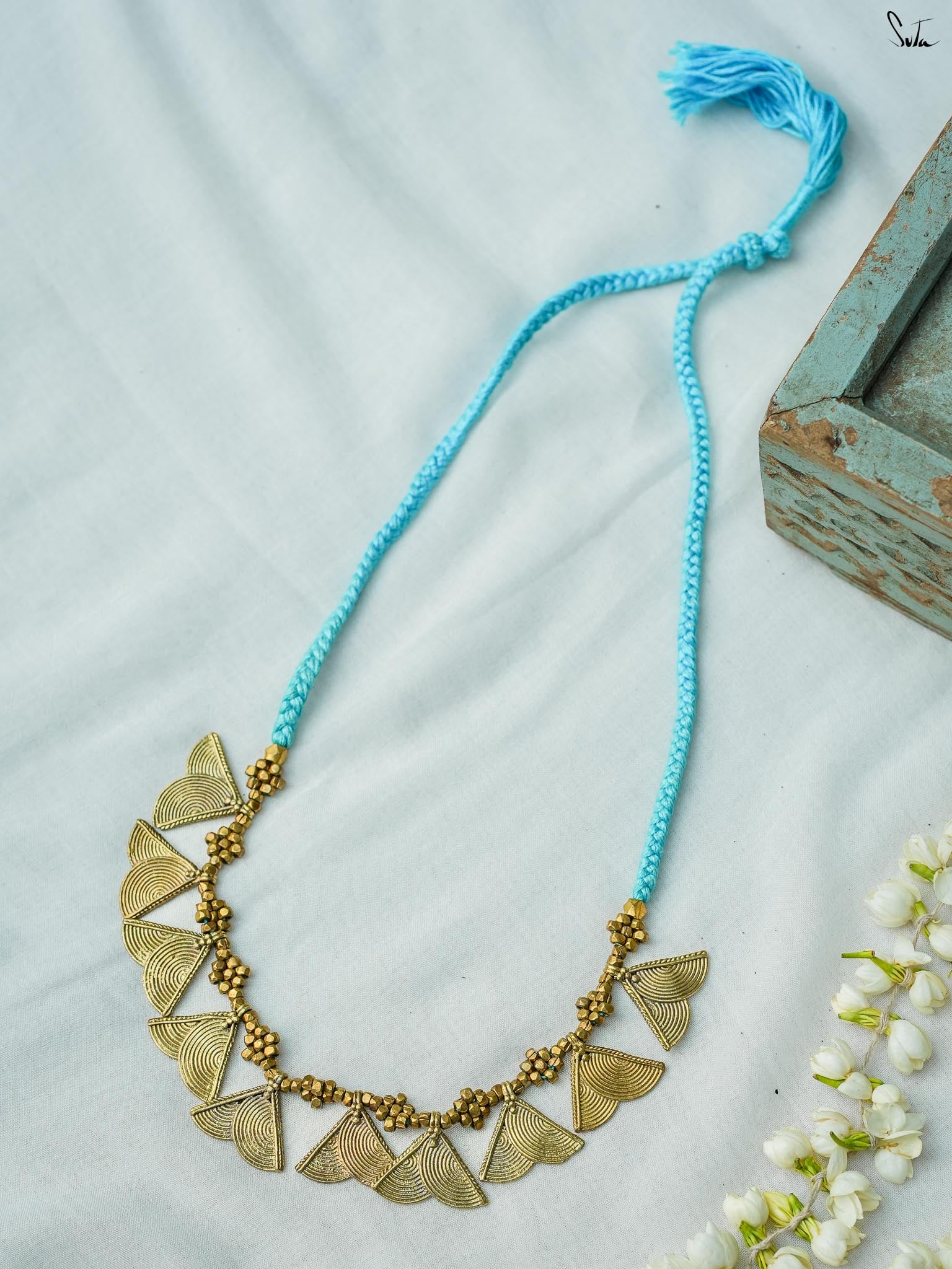 Kaivari (Handcrafted Dhokra Brass Neckpiece)