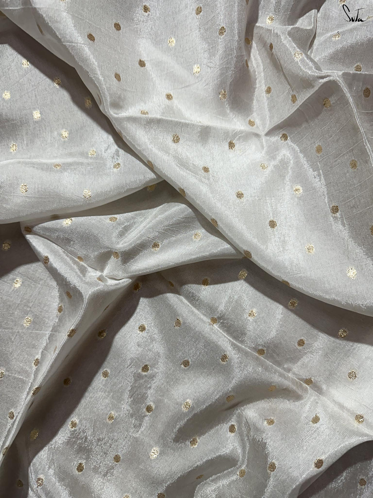Kesar Bindu