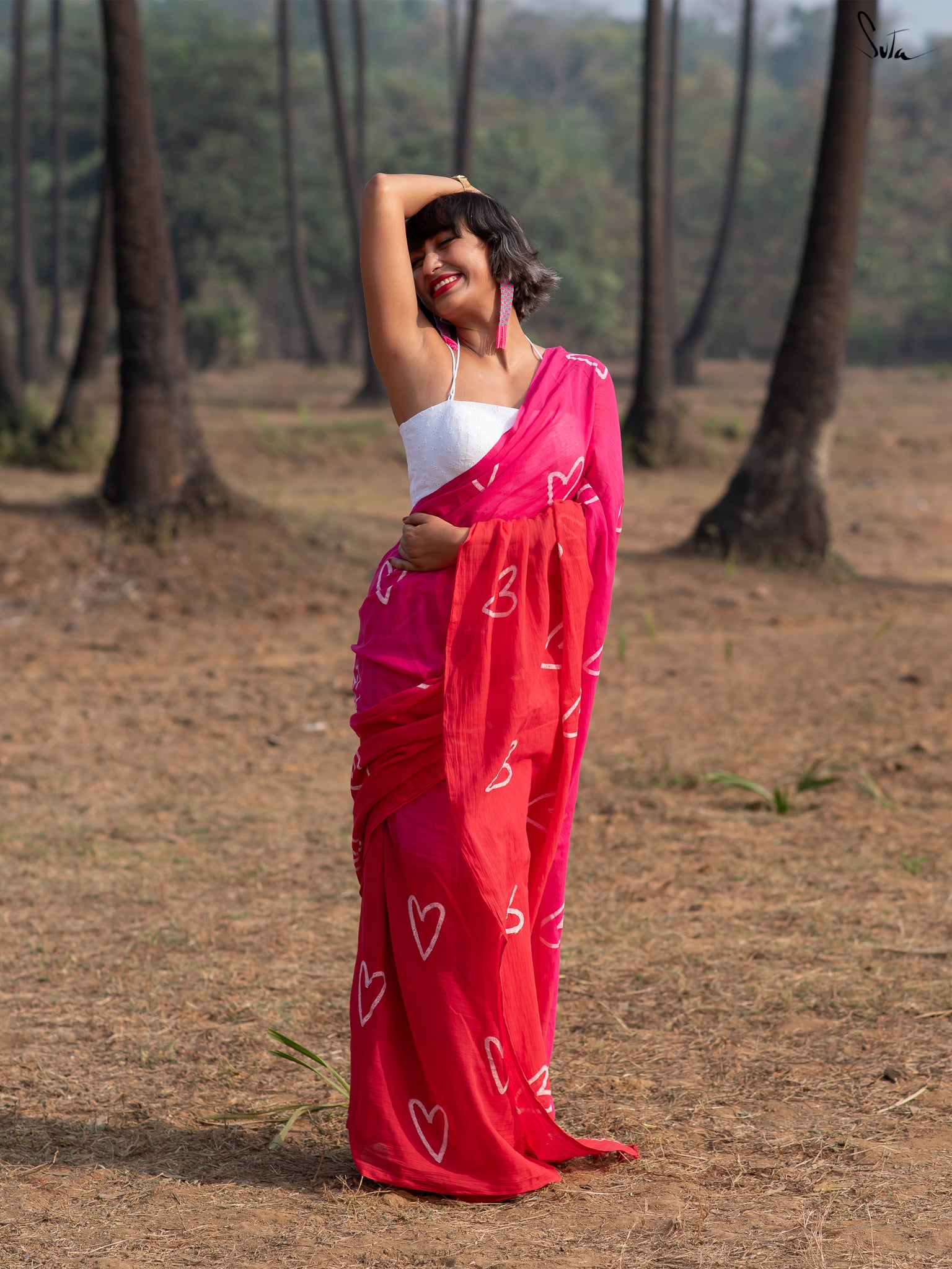 Saree hi-res stock photography and images - Page 2 - Alamy