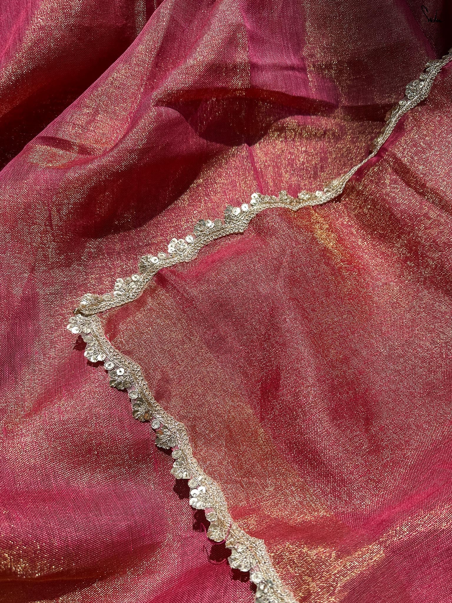 Maroon Sundari