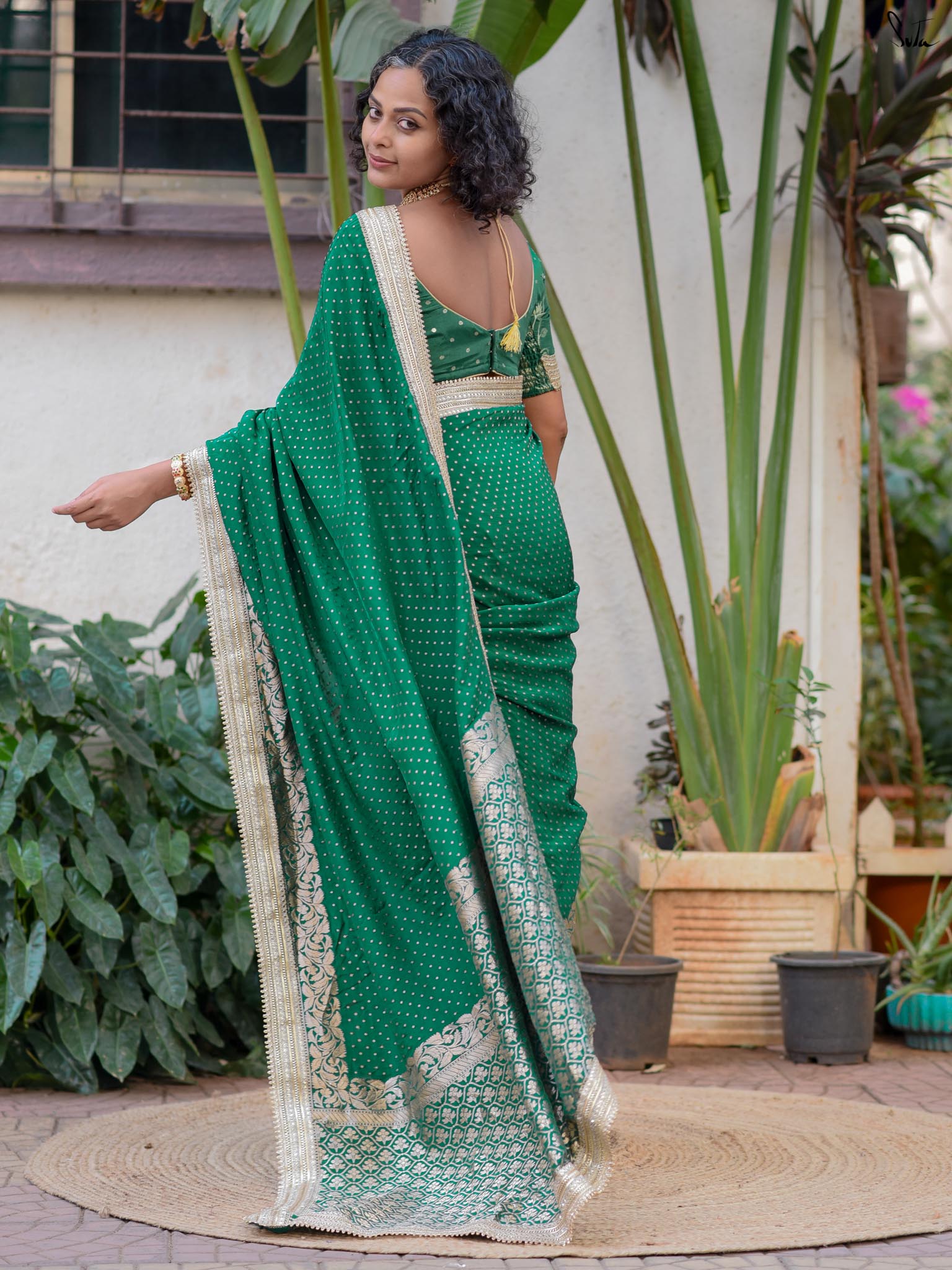 Mehndi Hai Rtw