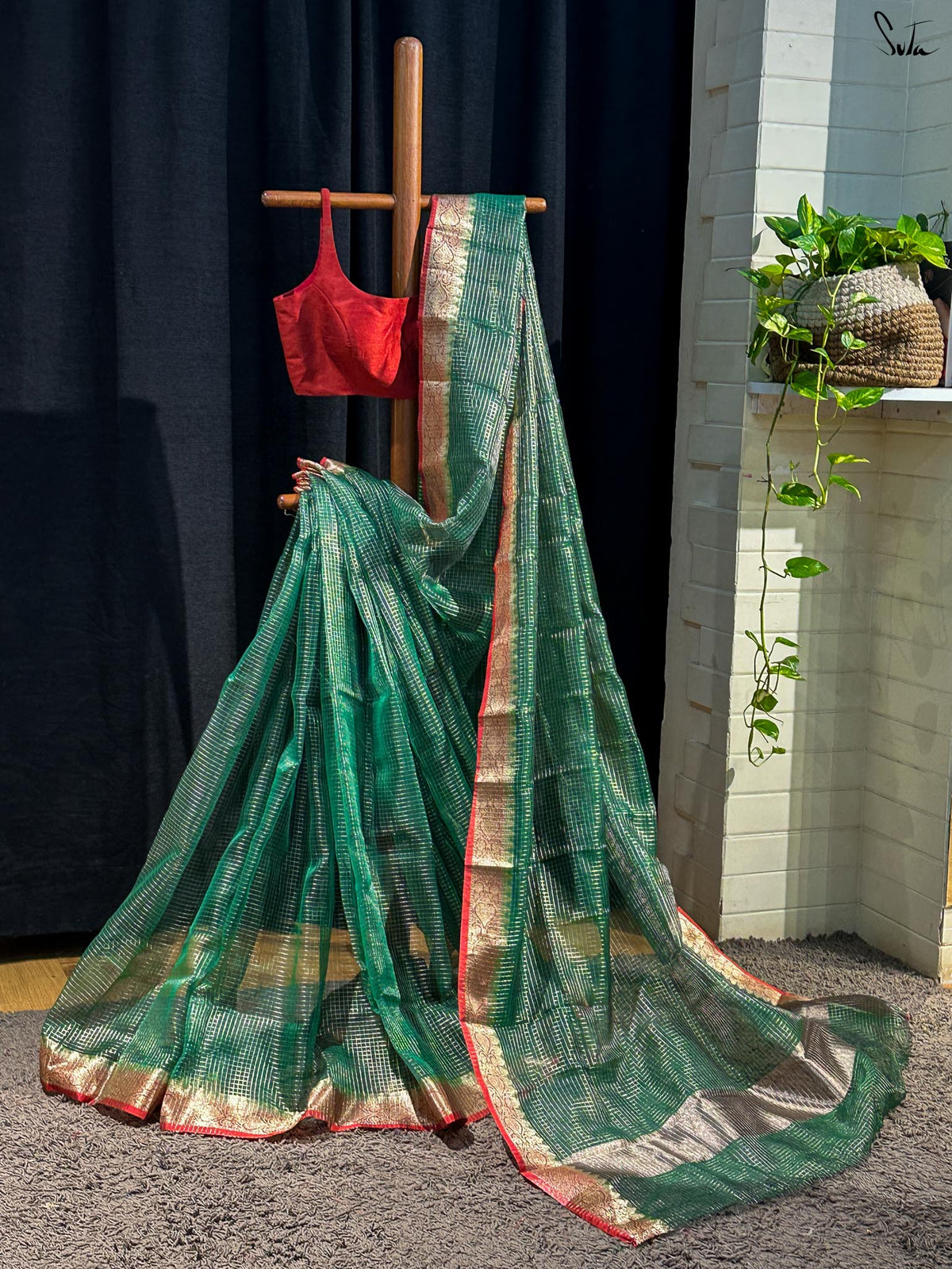 Mogra Green