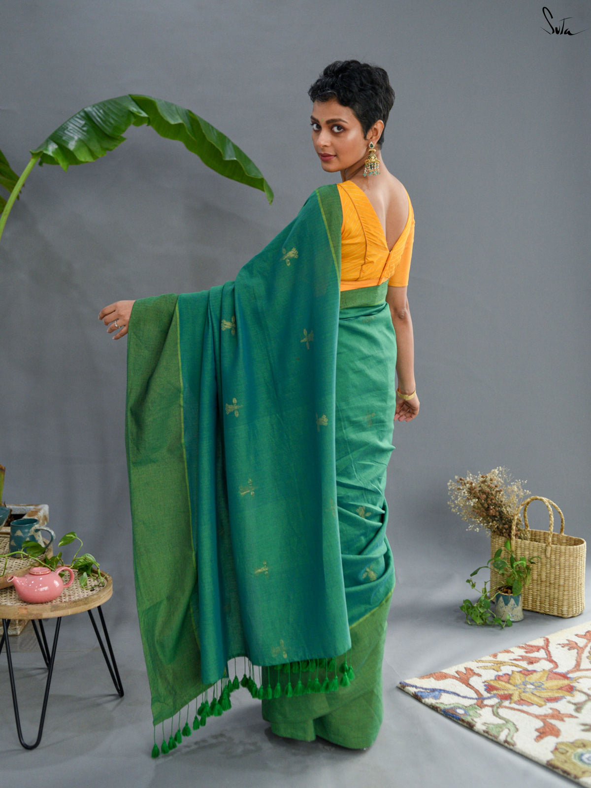 Munshell Saree