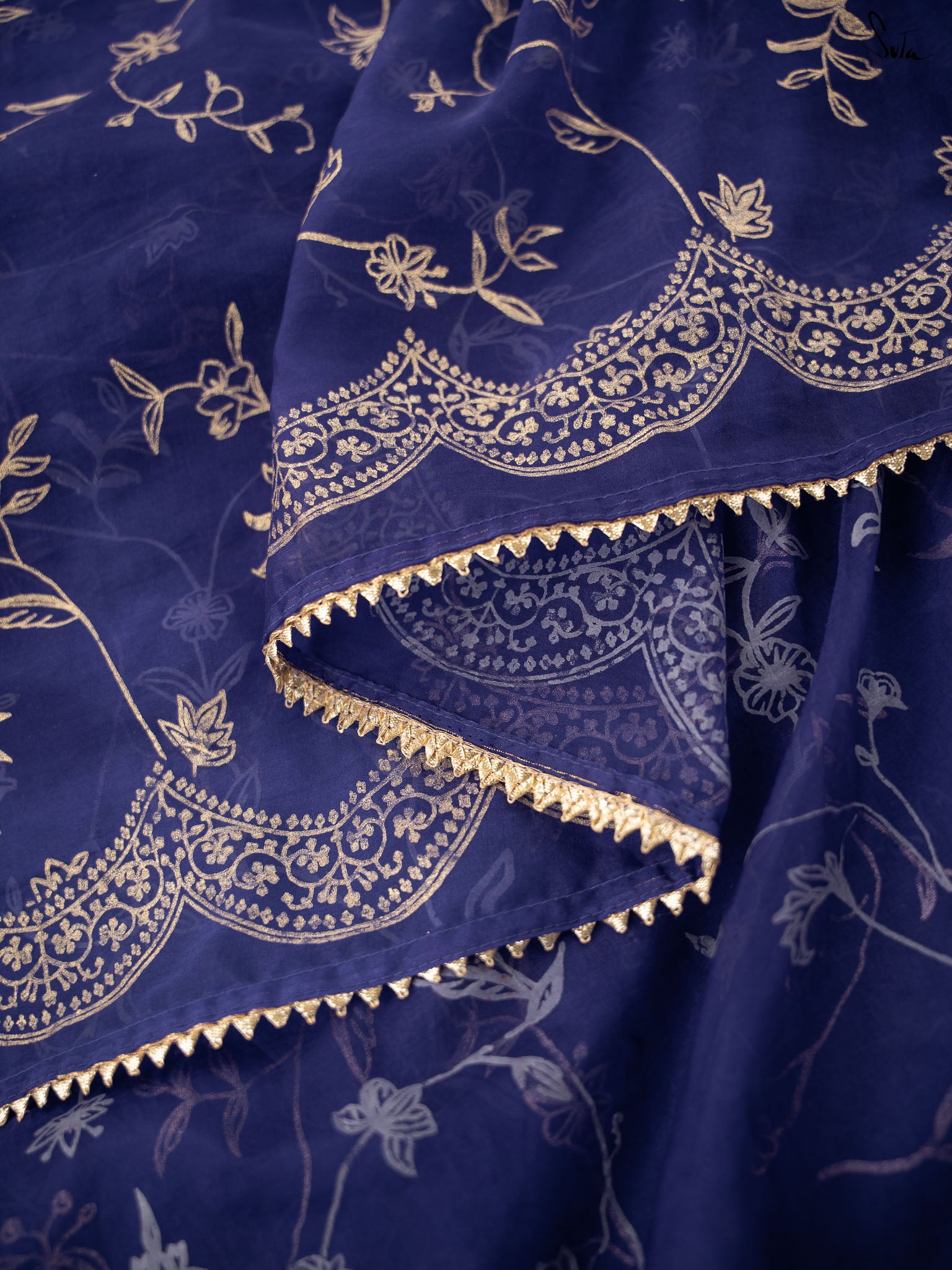 Neelam Foil