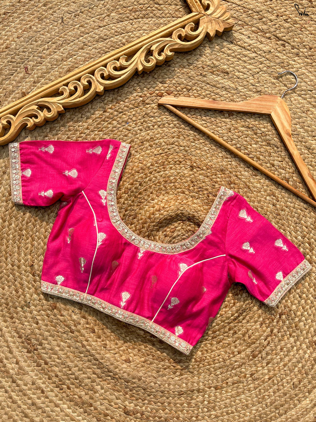 Phirni Pink