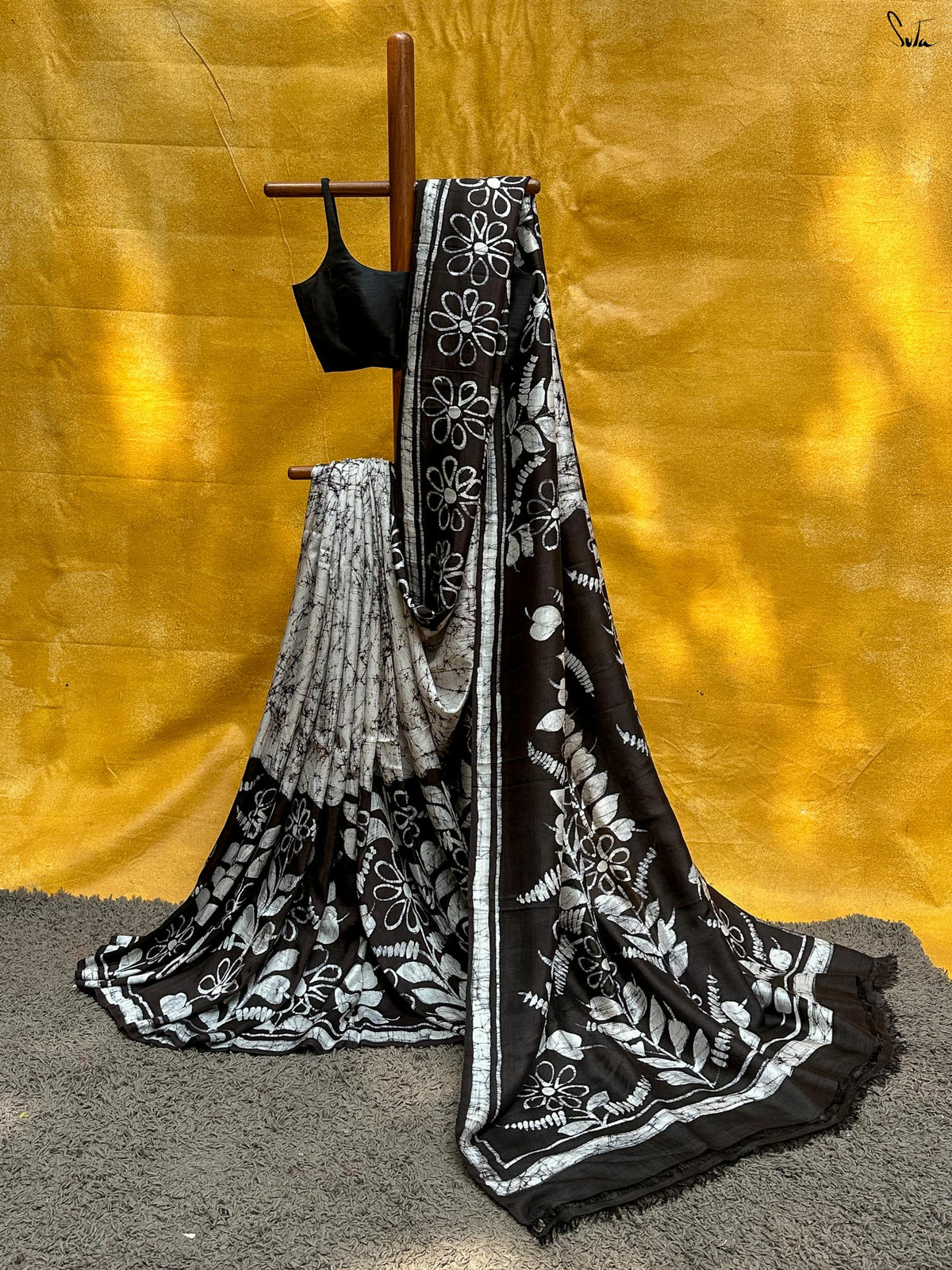 Rongila Batik (Hand Painted Batik Silk Saree)