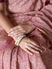 Roseate Charm