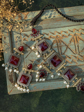 Khaamosh Ada