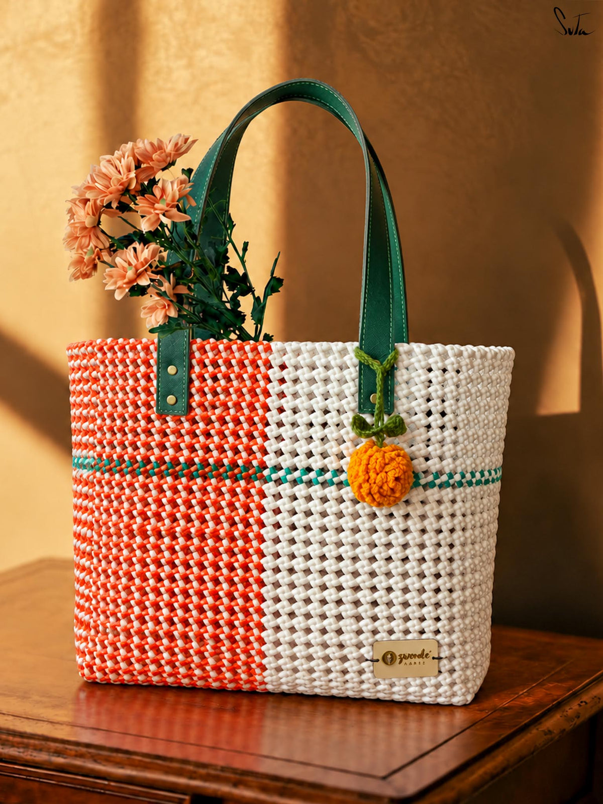 Anand Tote