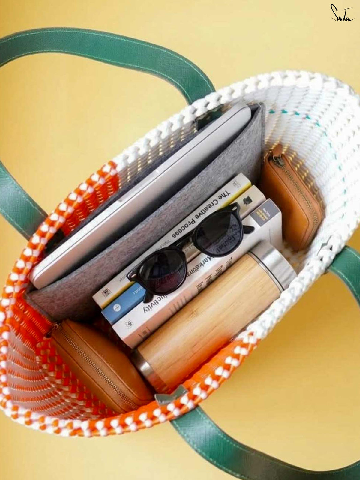 Anand Tote