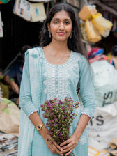 Aasmani Noor