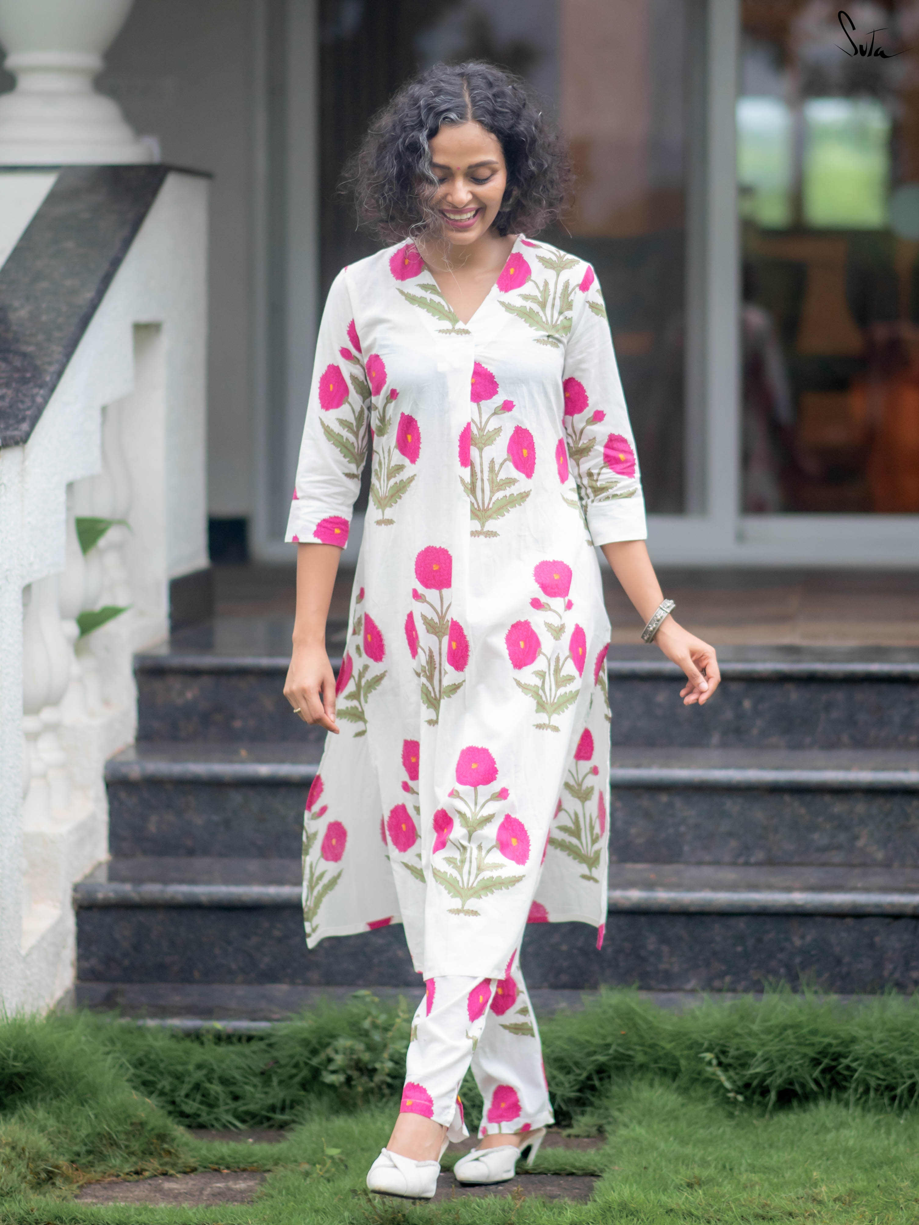 Suta White Cotton Kurta Set
