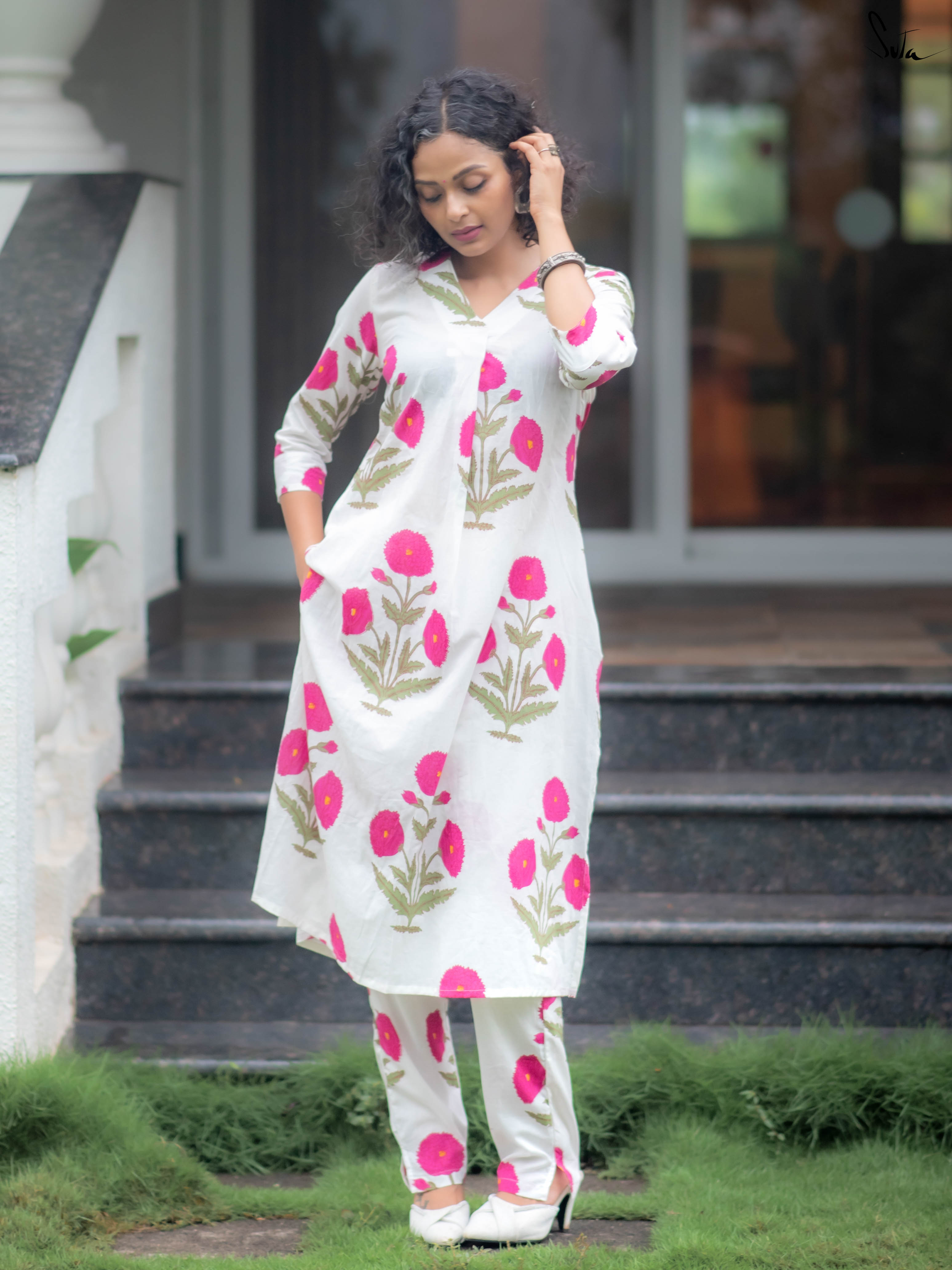 Suta White Cotton Kurta Set