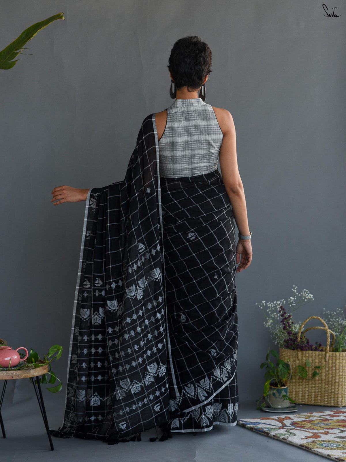 Chequered Black