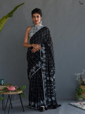 Chequered Black
