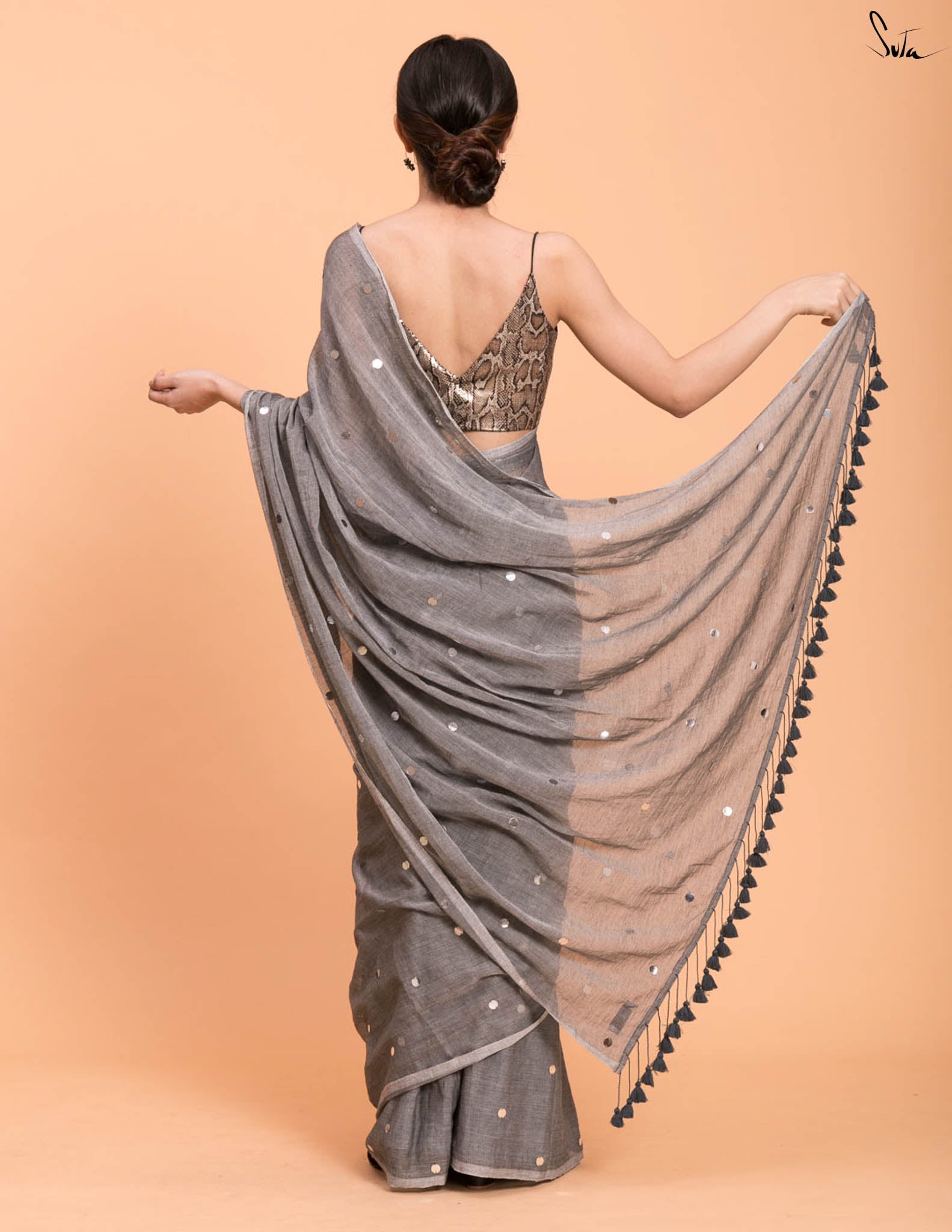 Suta Grey Embellished Sequinned Pure Cotton Saree
