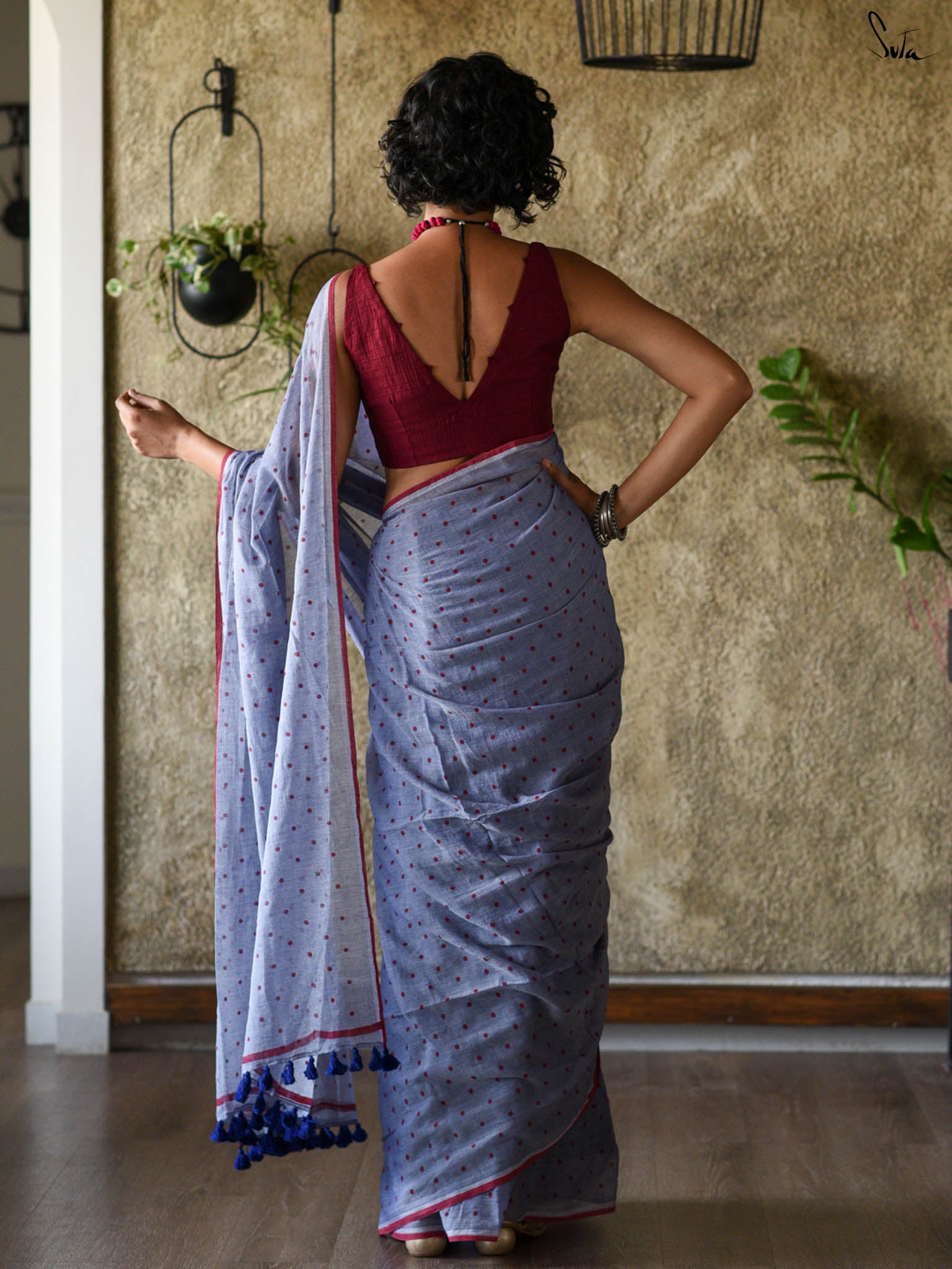 Suta Lavender & Red Polka Dot Printed Pure Cotton Saree