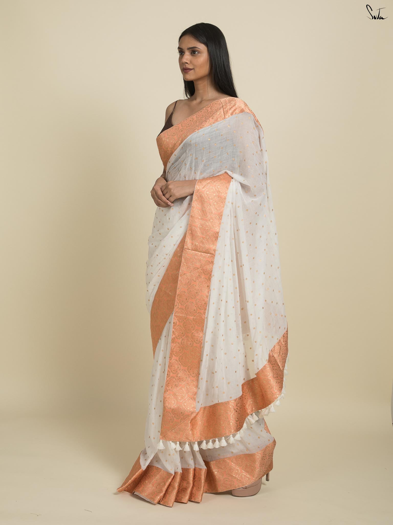 Aparaa Saree
