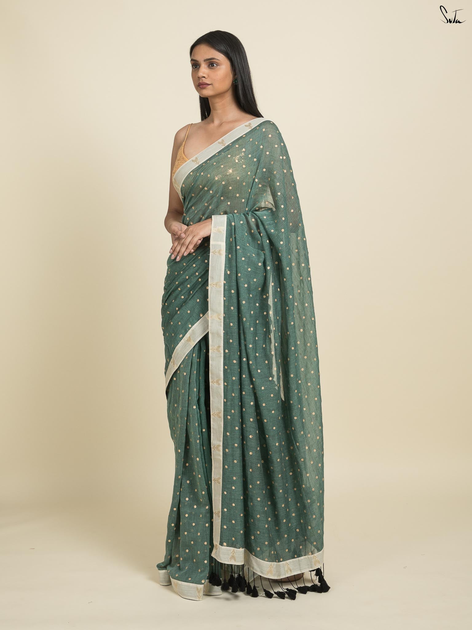Yashal Saree