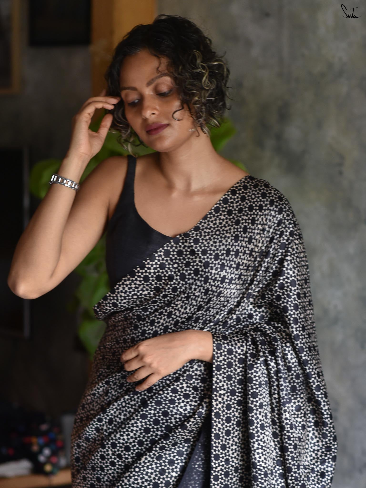Humari Saheli Saree