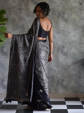 Humari Saheli Saree