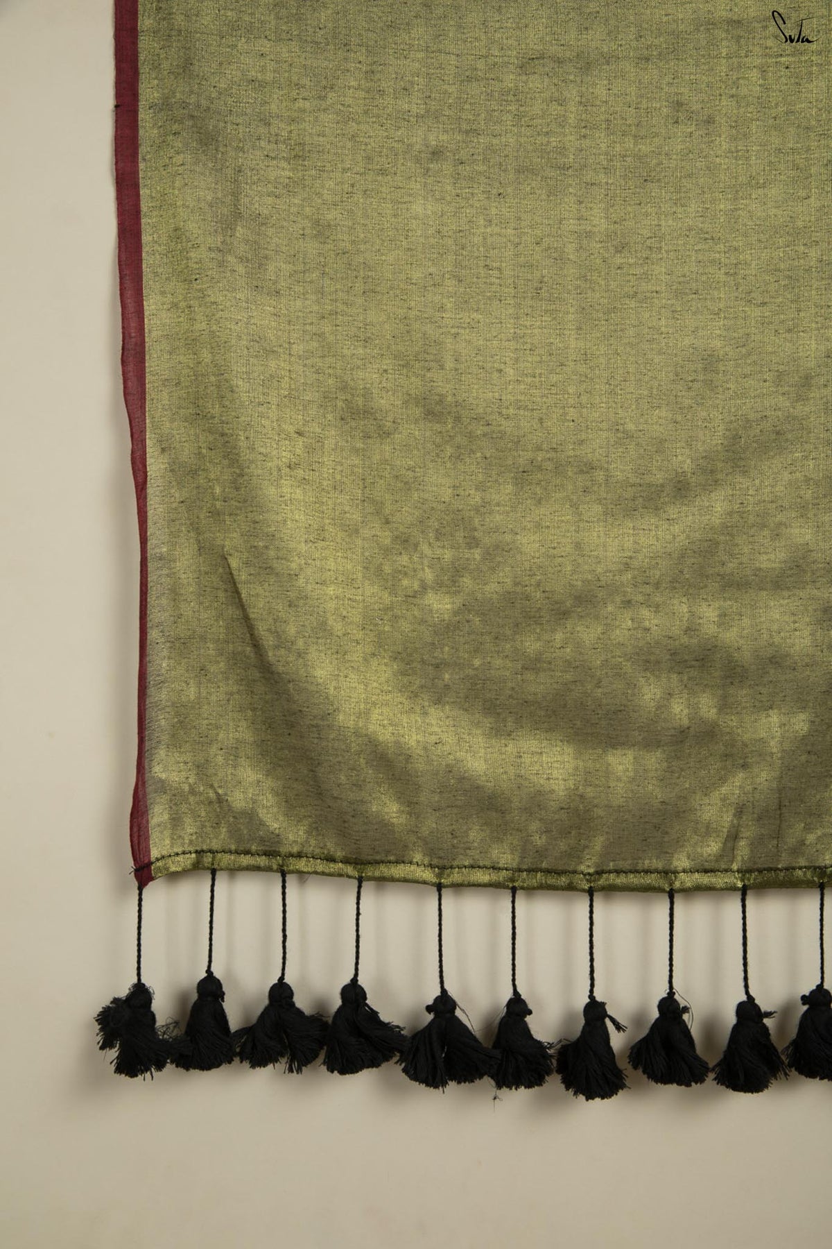 Nirupti Saree